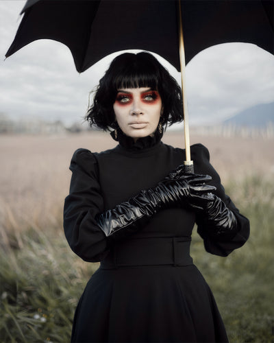 The Victoria  - Black