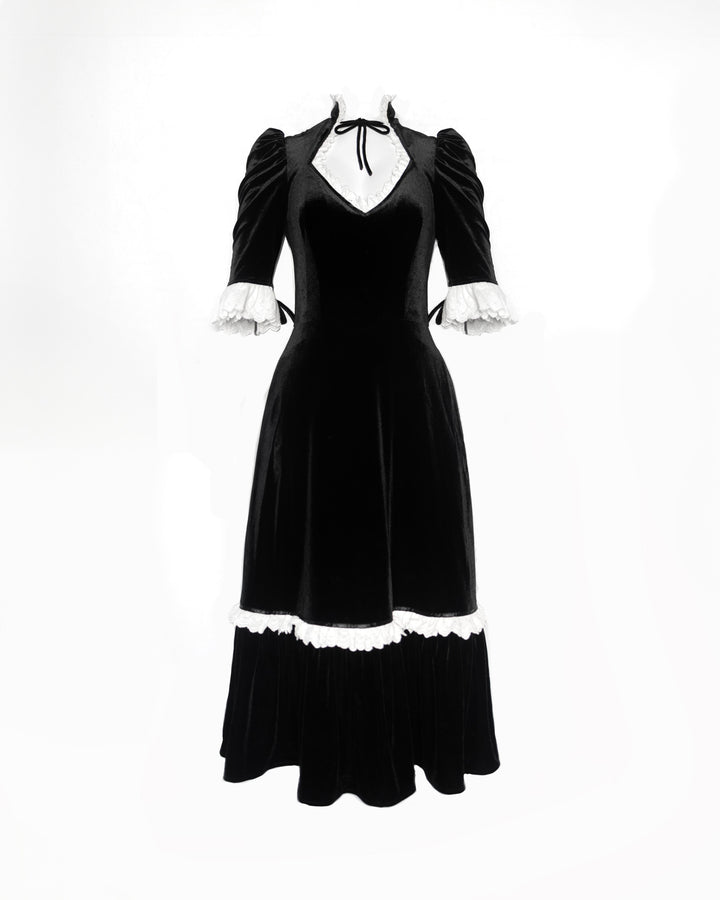 black velvet dress with white lace The Lucretia 37.0 in L Vintage Nude and Black Size:dress size pants : 50 Home Page New