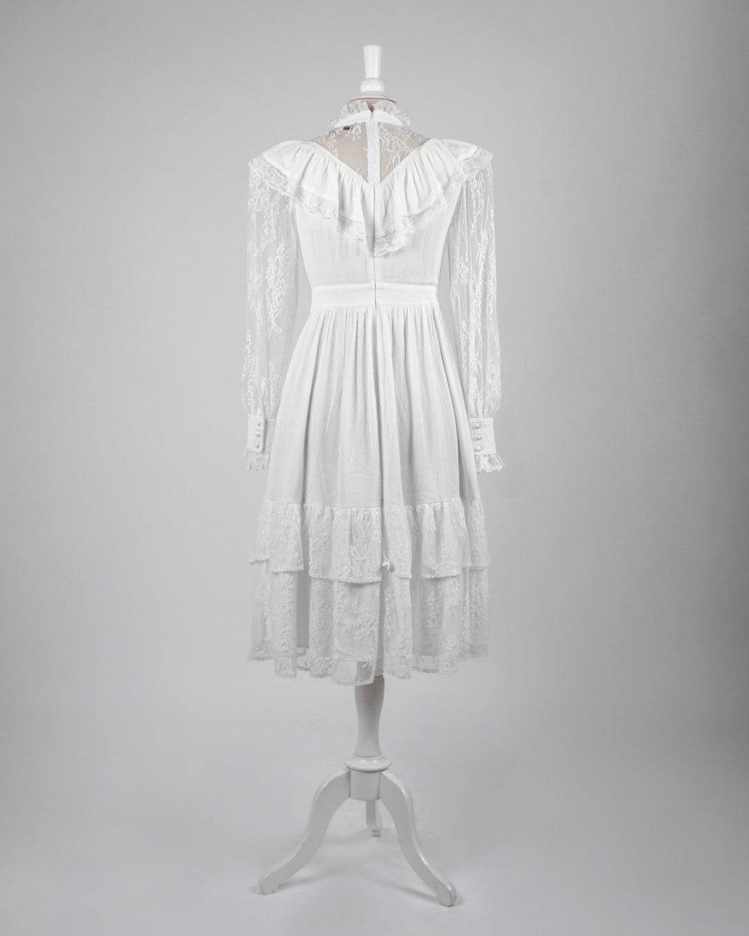 The Dahlia Dress in Ivory | Shop Now – Blackwood Castle